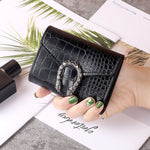 Vintga Crocodile Pattern Magnet Buckle Wallets Purses Ladies Money Coin Pocket Card Holder Female Wallets Clutch Bag